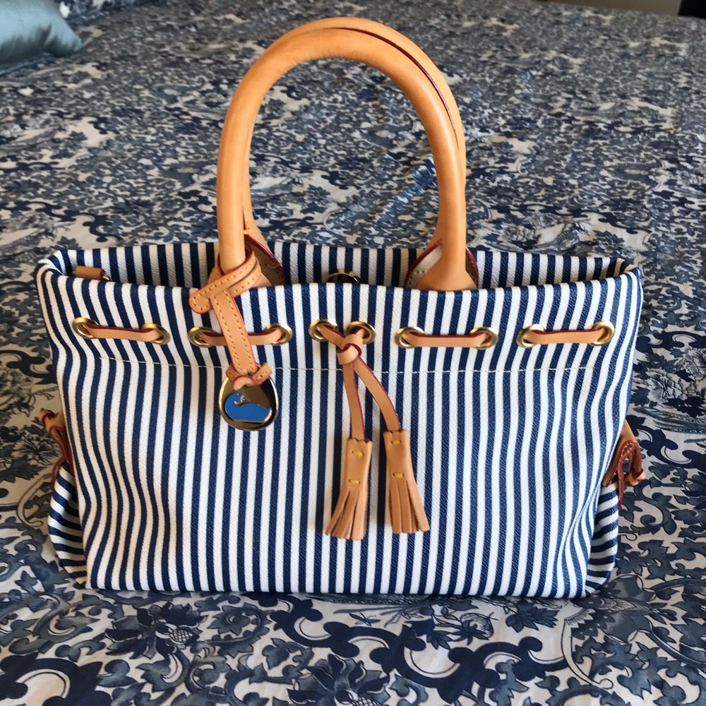 Dooney & Bourke Blue and White Stripe Purse Bag - Picture 4 of 12